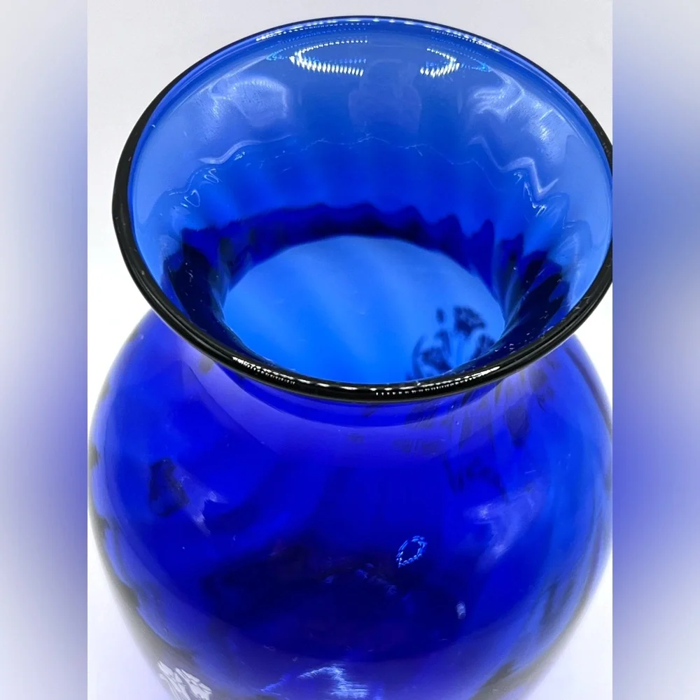 Cobalt Blue American Cancer Society 'Daffodil Days' Swirl Pattern Glass Vase 5.5